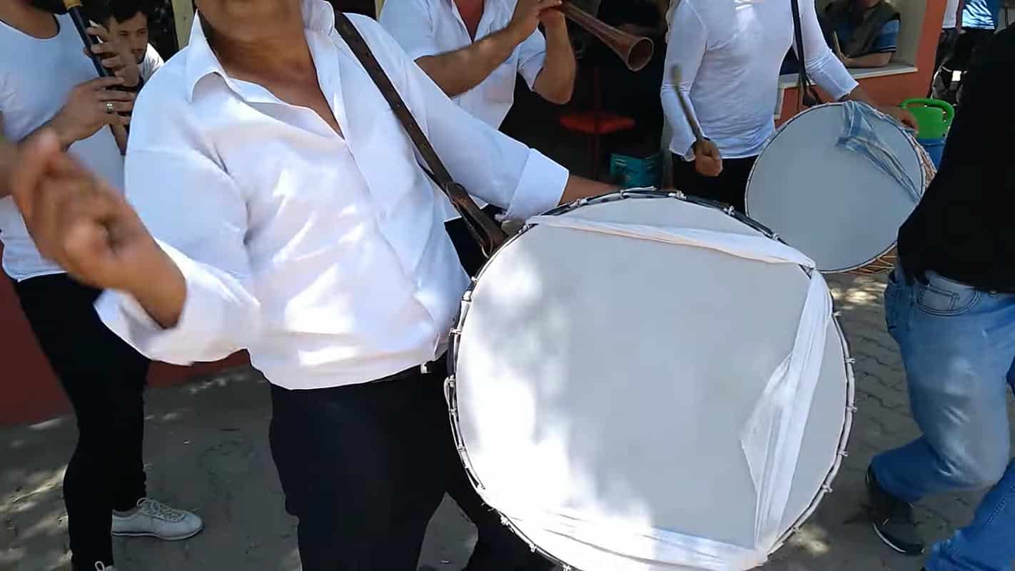 Çiftlik Davul Zurna